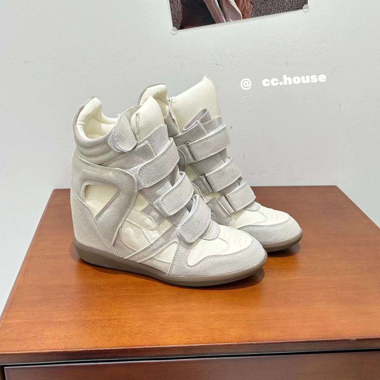 Beige Color Block Hidden Wedge – Velcro Sew On recenzja i cena
