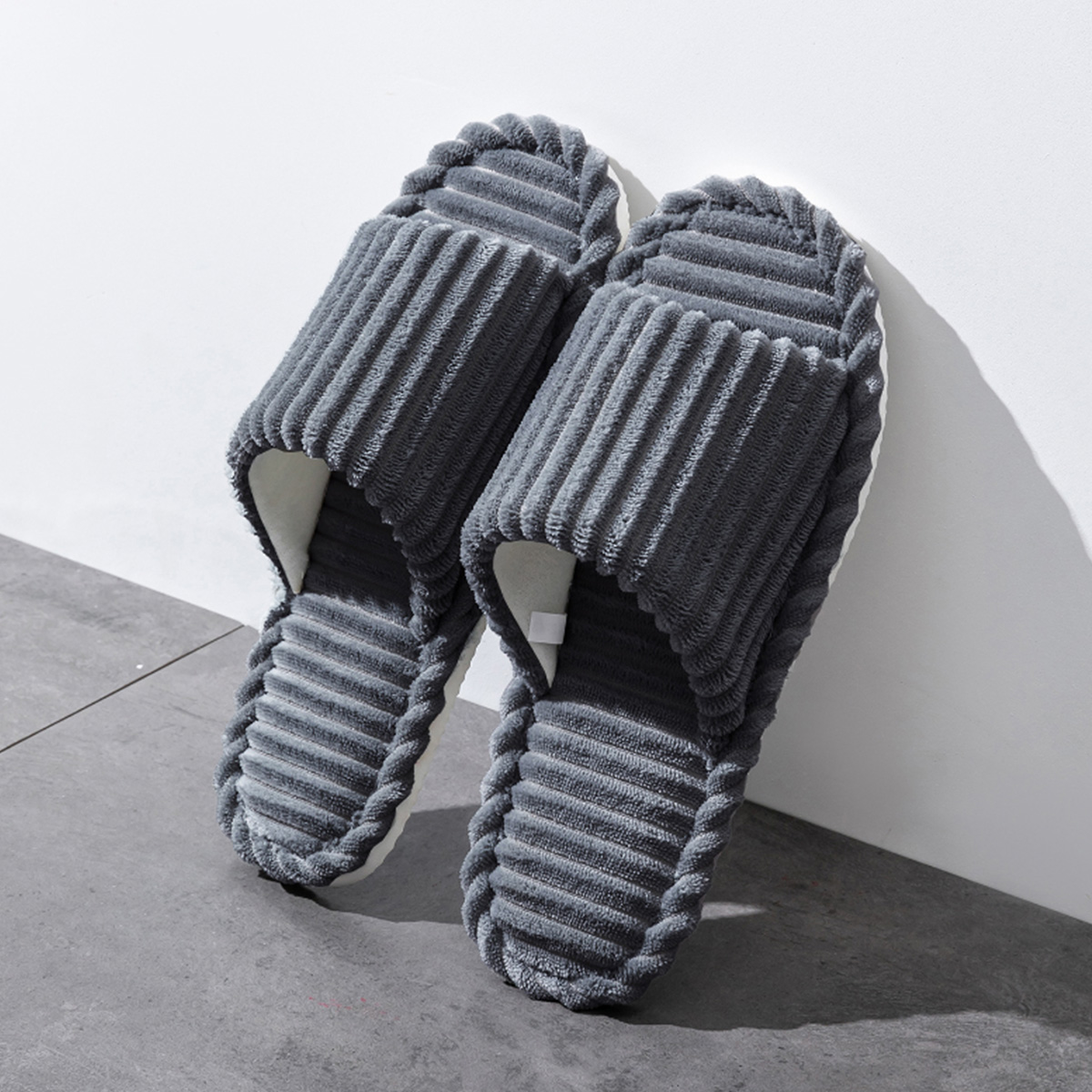 Open-Toe Breathable House Slip – Sewing Cotton recenzja i cena